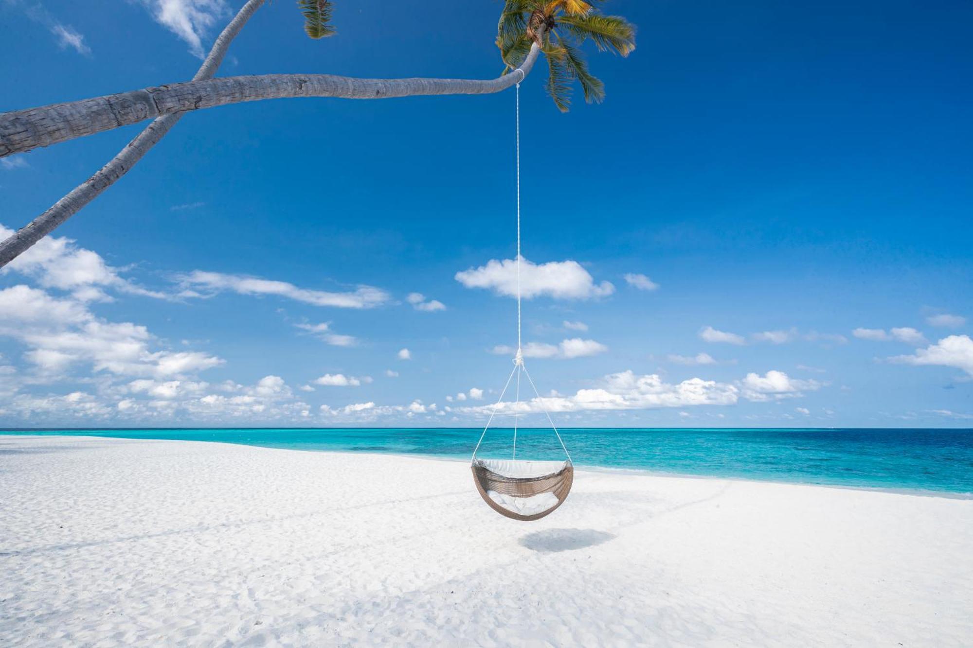 Maldives With 50 Percent Off On Sea Plane Roundtrip 04 Nights & Above