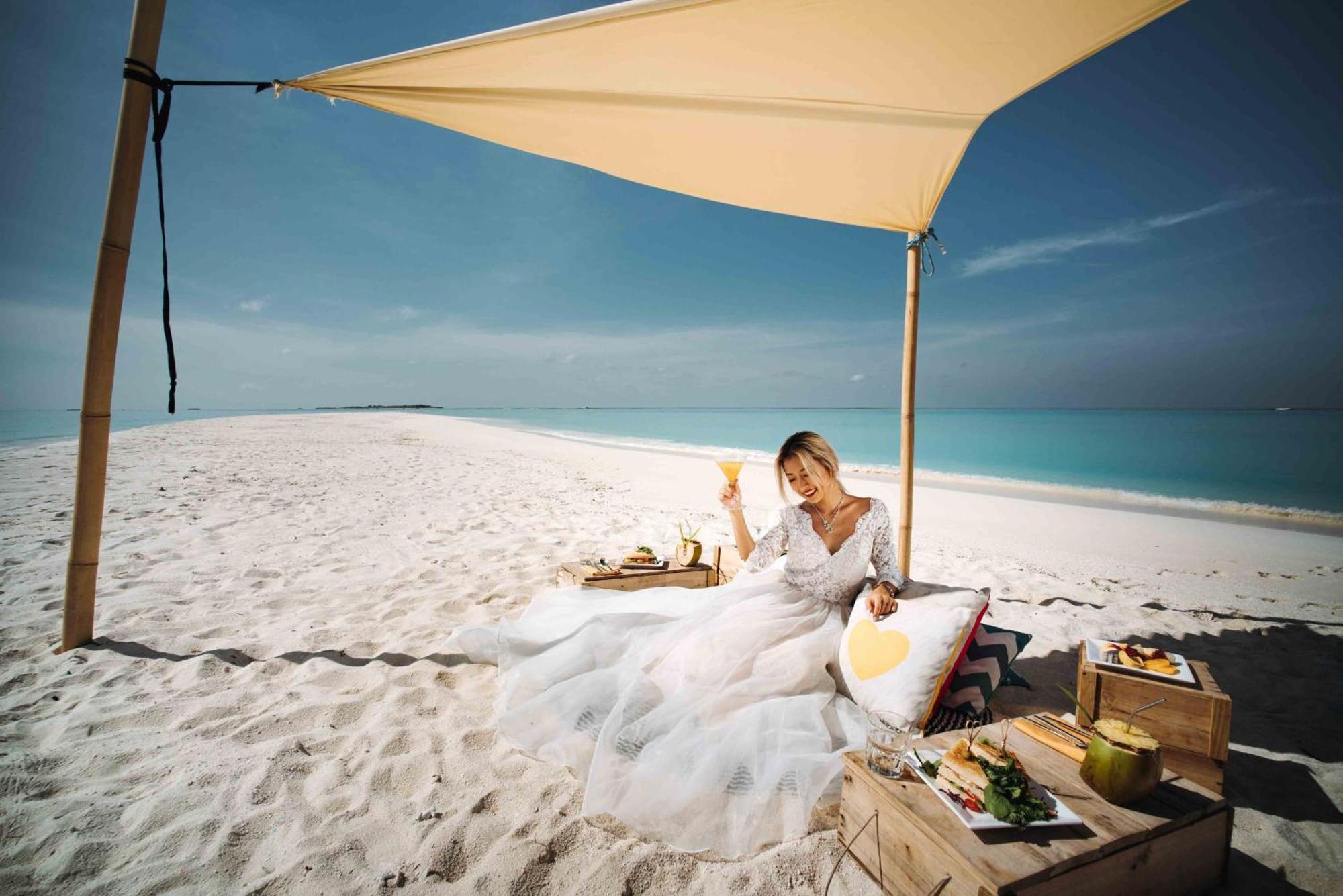 Maldives With 50 Percent Off On Sea Plane Roundtrip 04 Nights & Above 5* Fushifaru