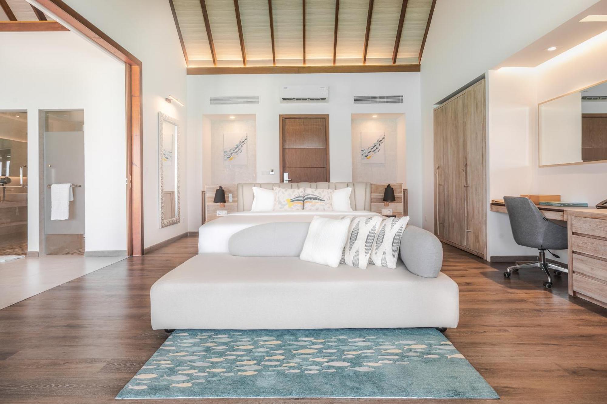 Resort Maldives With 50 Percent Off On Sea Plane Roundtrip 04 Nights & Above 5*