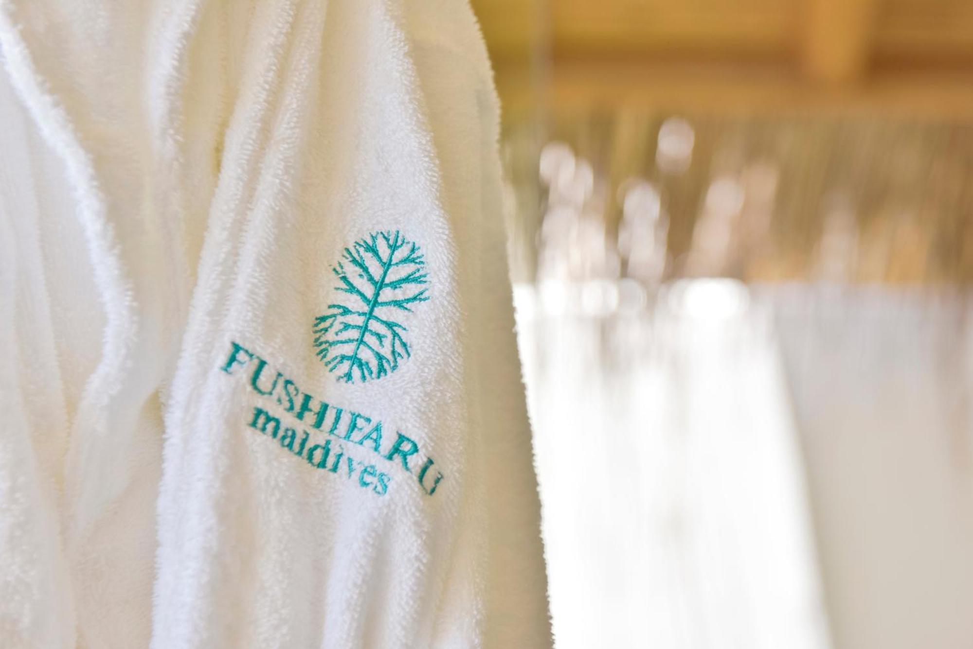 Maldives With 50 Percent Off On Sea Plane Roundtrip 04 Nights & Above 5* Fushifaru
